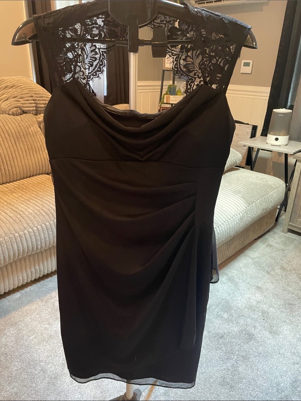 Elegant Black Lace-Shoulder Cocktail Dress